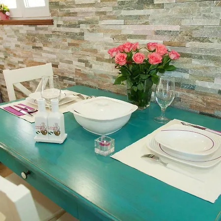 Fila-2 By Interhome Diklo